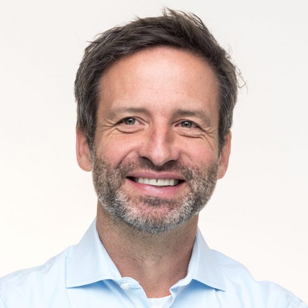 Dr. Oliver Haas